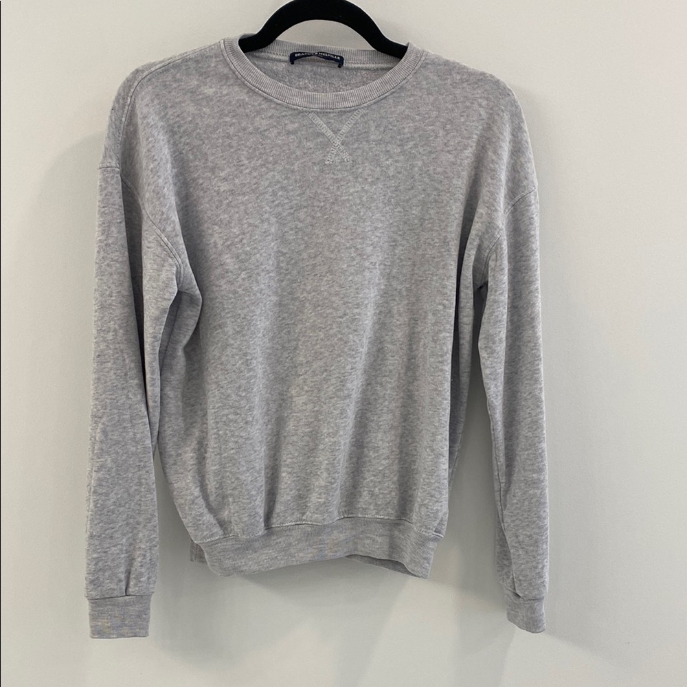 Brandy Melville Crewneck
